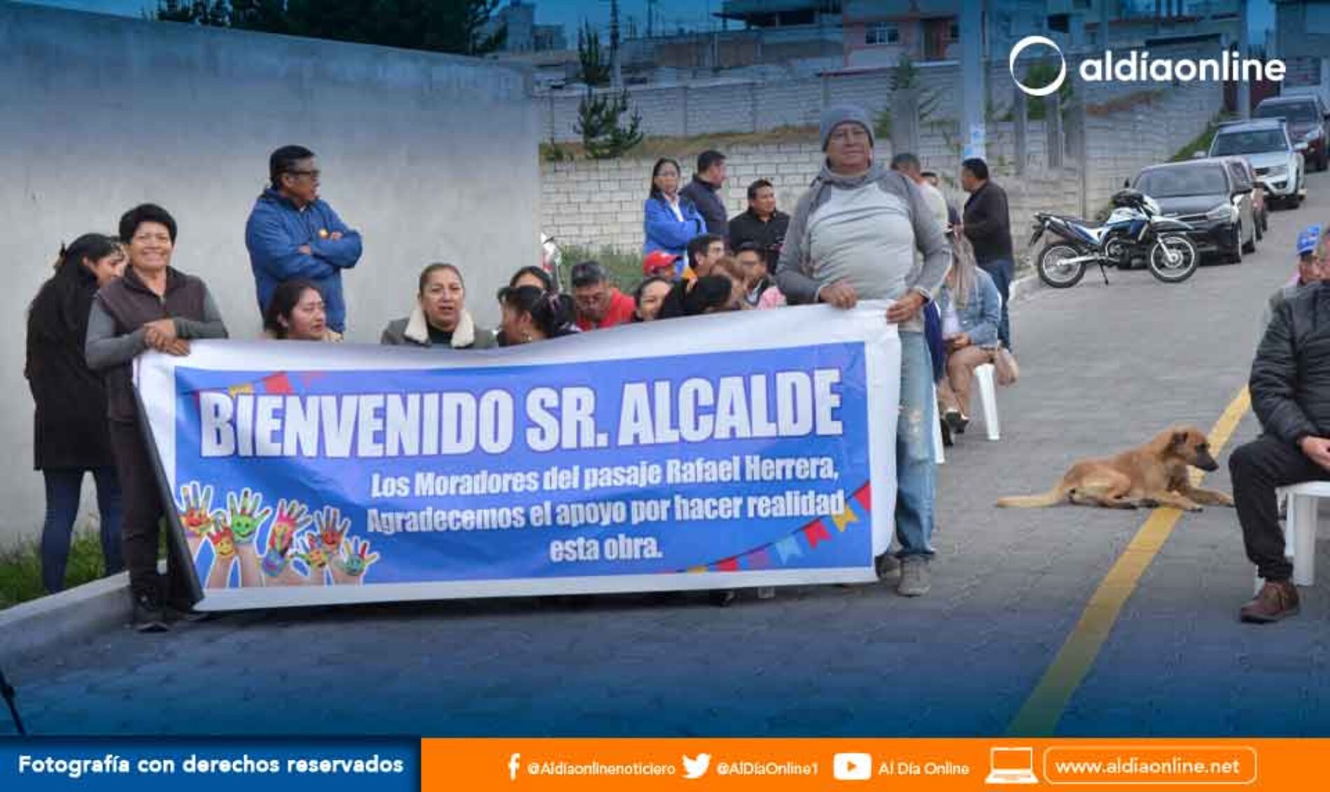 MUNICIPIO DE LATACUNGA INAUGURÓ ADOQUINADO EN AV. SICALPAS DEL BARRIO LA COCHA (VIDEO)