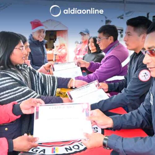COMUNIDAD DE ASHIGUA CONFORMA BRIGADA FORESTAL GRAS A CUERPO DE BOMBEROS LATACUNGA