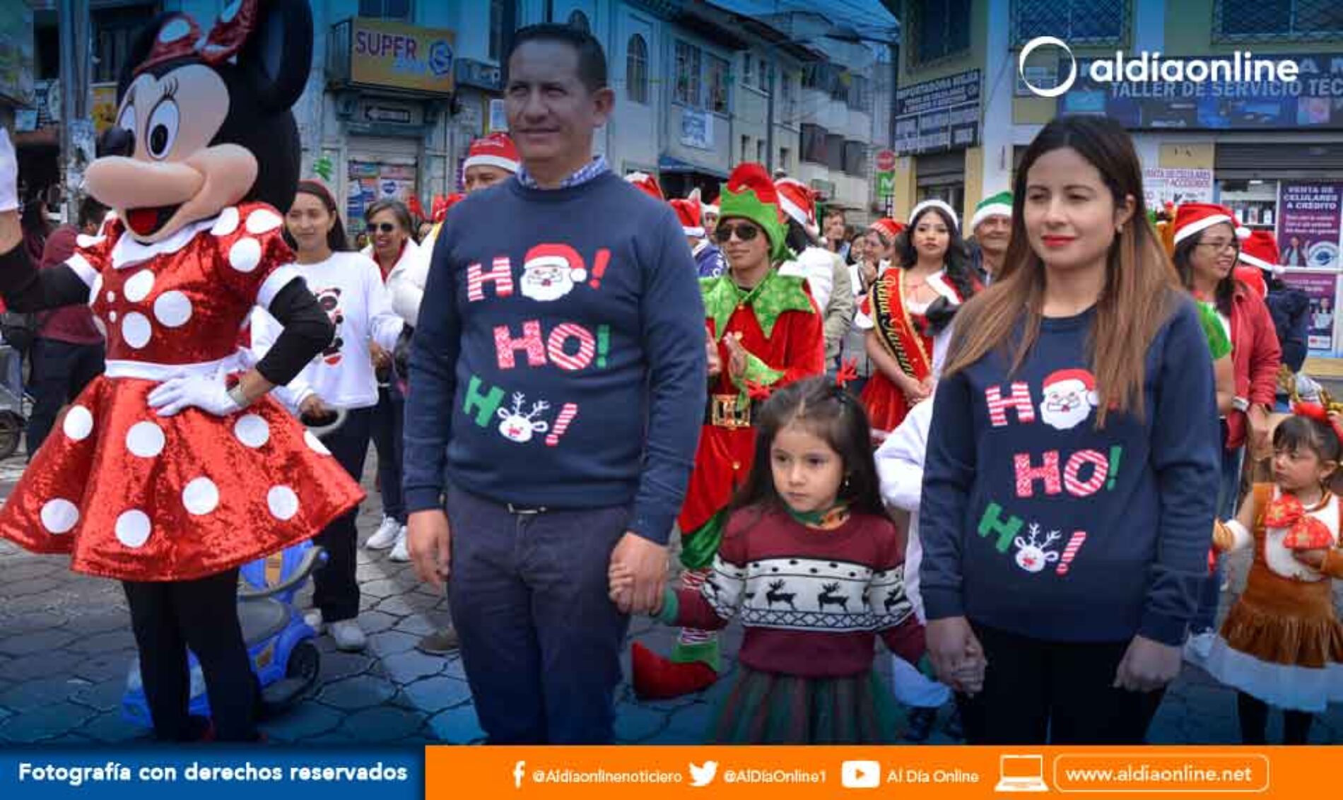 SAQUISILÍ VIVIÓ EL DESFILE “DULCE NAVIDAD” ORGANIZADO POR LA MUNICIPALIDAD (VIDEO)