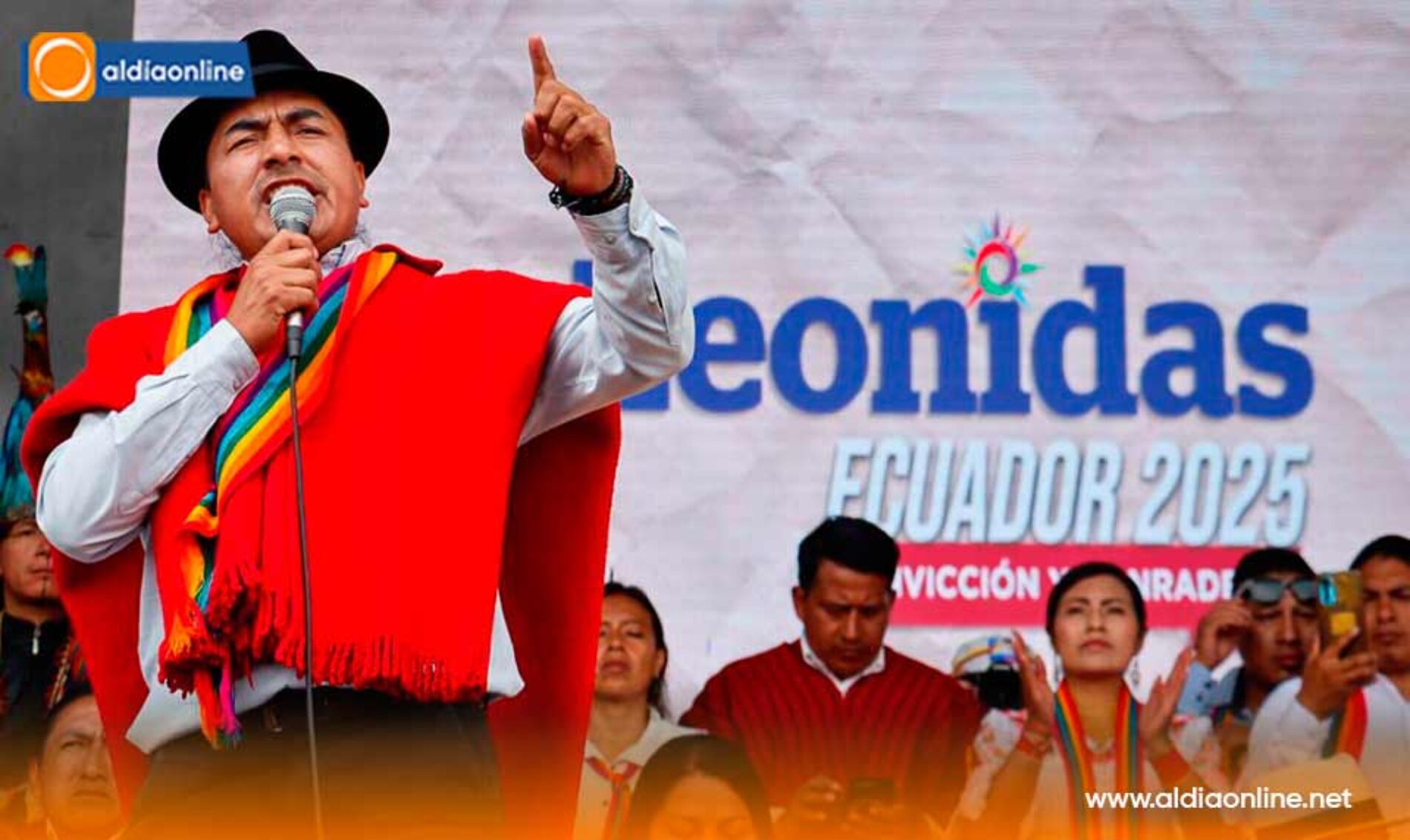 LEÓNIDAS IZA LANZA SU CAMPAÑA PRESIDENCIAL CON UN MULTITUDINARIO EVENTO EN LATACUNGA
