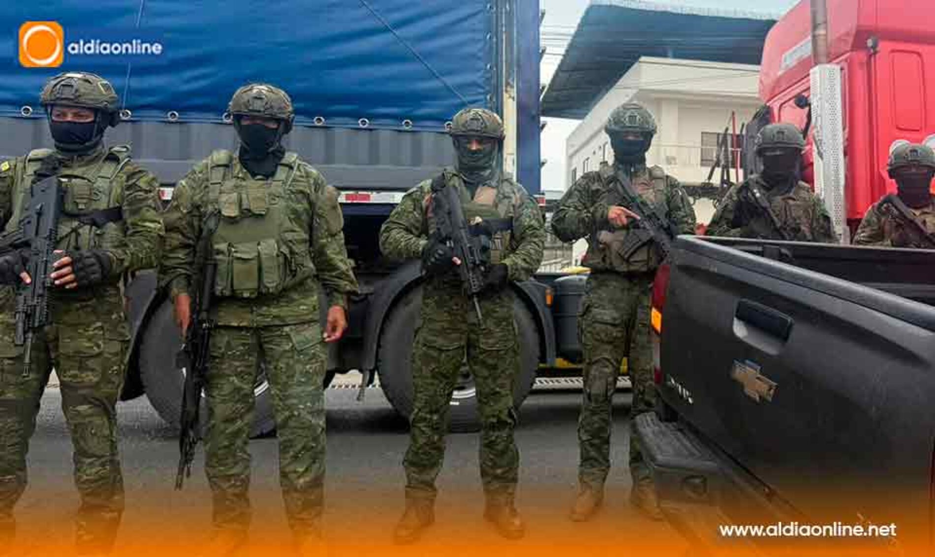 FUERZAS ESPECIALES BRINDA SEGURIDAD A CONVOY DE GENERADORES PARA CENTRAL TERMOELÉCTRICA