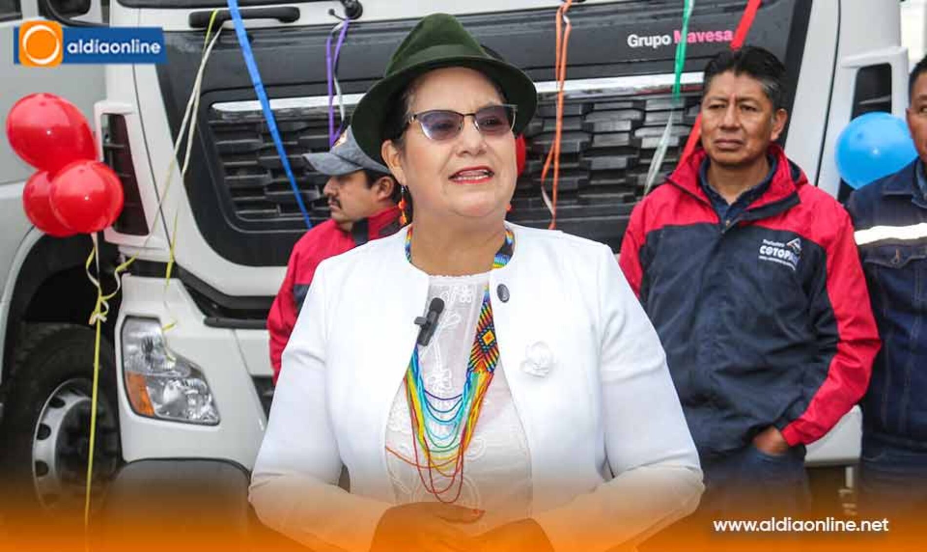 MAQUINARIAS Y APERTURAS VIALES PARA COTOPAXI