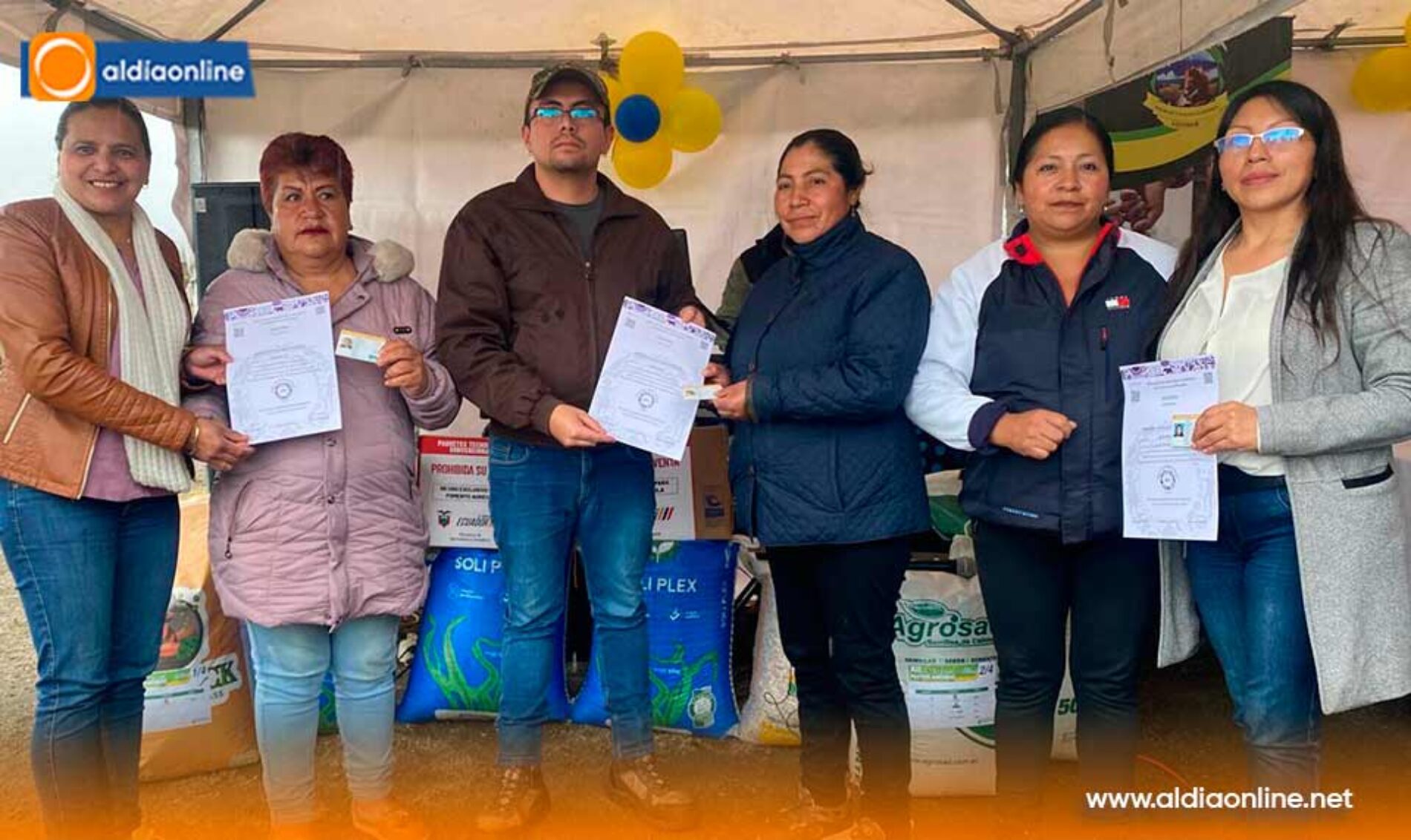 PRODUCTORES DE PASTOCALLE RECIBEN KITS TECNOLÓGICOS Y CARNETS AFC PARA IMPULSAR SU PRODUCCIÓN