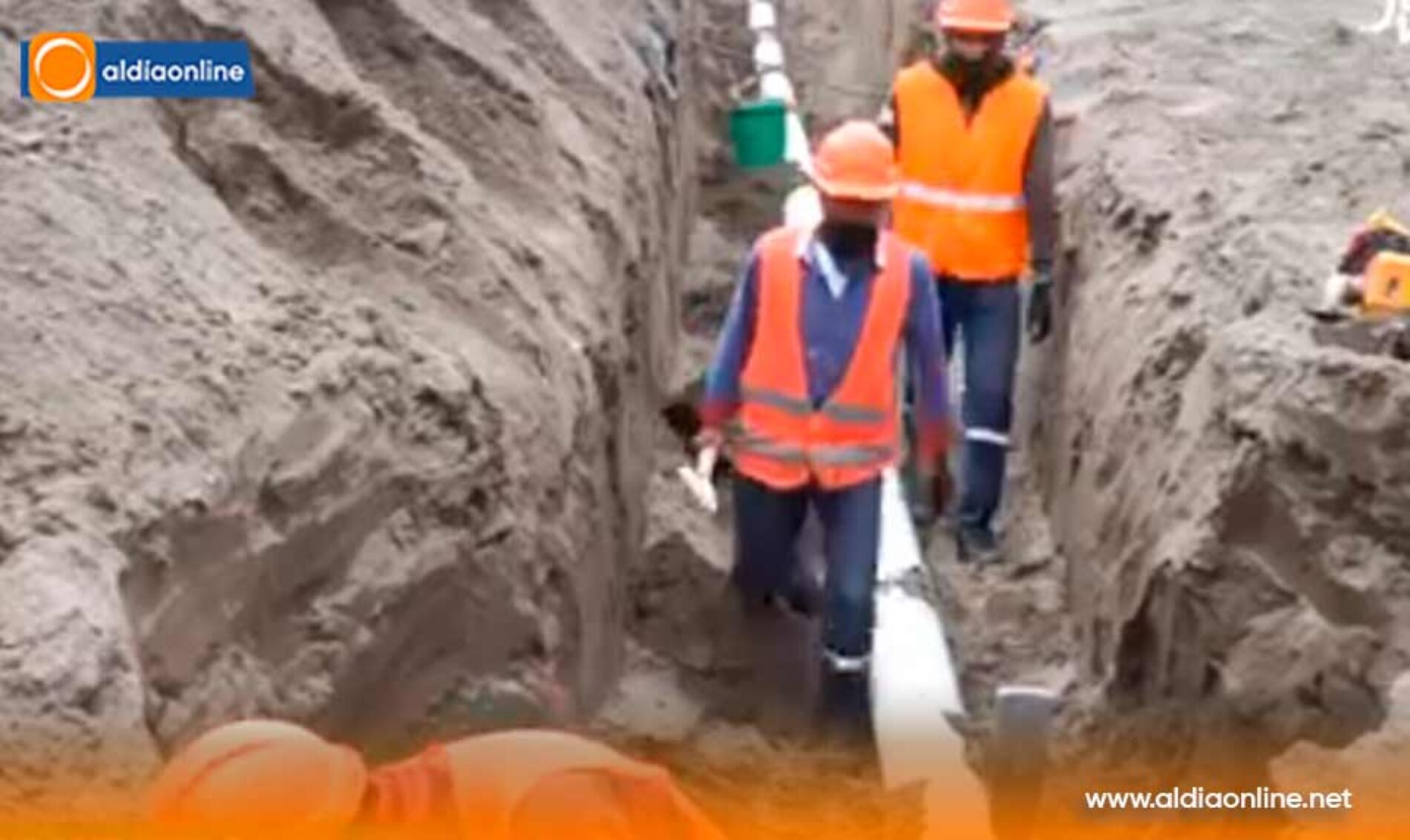 258 FAMILIAS SE BENEFICIARÁN DEL SERVICIO DE ALCANTARILLADO SANITARIO EN EL SECTOR DE LOS GUASINES EN SAQUISILÍ