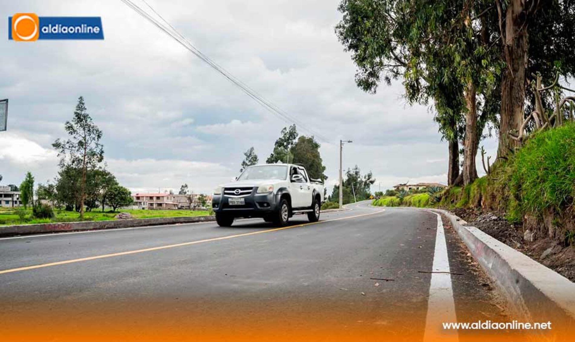 2.2  KILÓMETROS DE ASFALTADO SE INAUGURÓ EN EL TRAMO EL KARTÓDROMO – LAIGUA CENTRO Y COLAISA SANTO DOMINGO