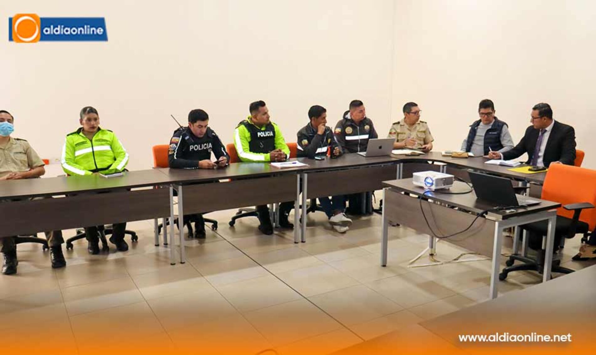 AUTORIDADES TRABAJAN ARTICULADAMENTE POR LA SEGURIDAD EN COTOPAXI