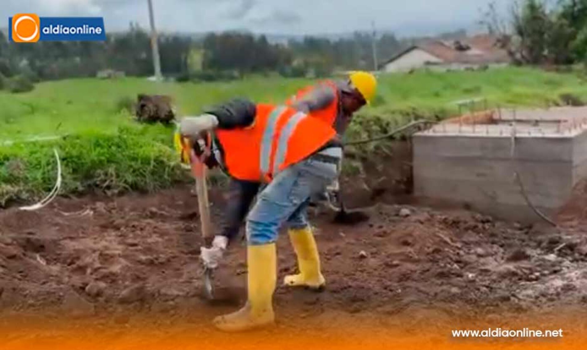 PRESIDENTE DEL GAD PARROQUIAL DE BELISARIO QUEVEDO INFORMA SOBRE OBRAS EN EJECUCIÓN.(VIDEO)