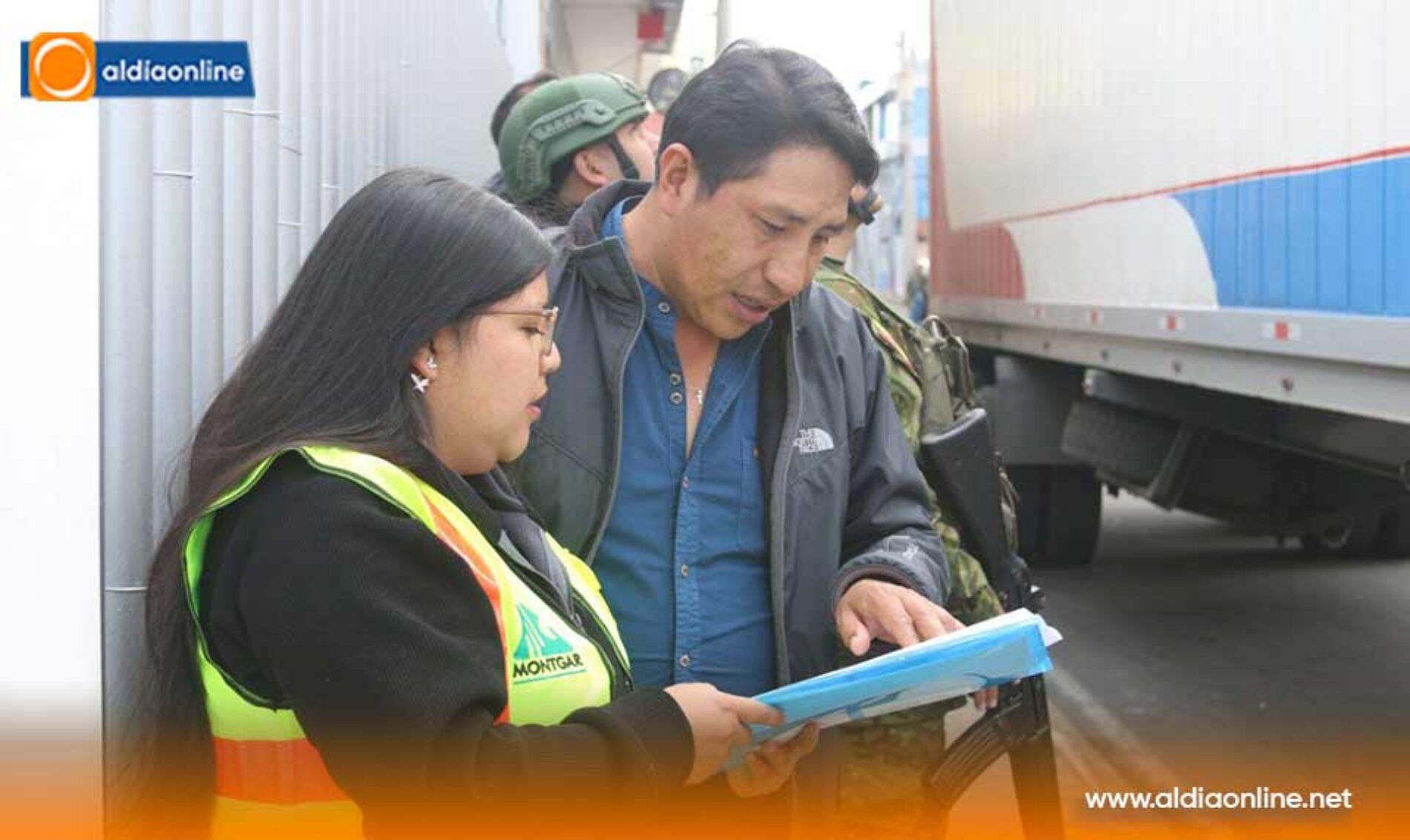  1198 PAQUETES ELECTORALES LLEGARON A COTOPAXI