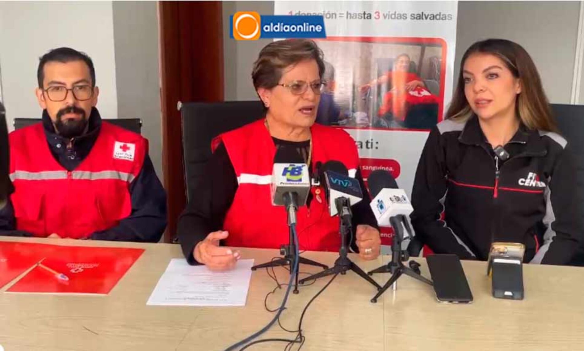 CRUZ ROJA COTOPAXI Y FIT CENTER PRIME FIRMAN CONVENIO PARA FOMENTAR LA DONACIÓN DE SANGRE Y EL BIENESTAR COMUNITARIO