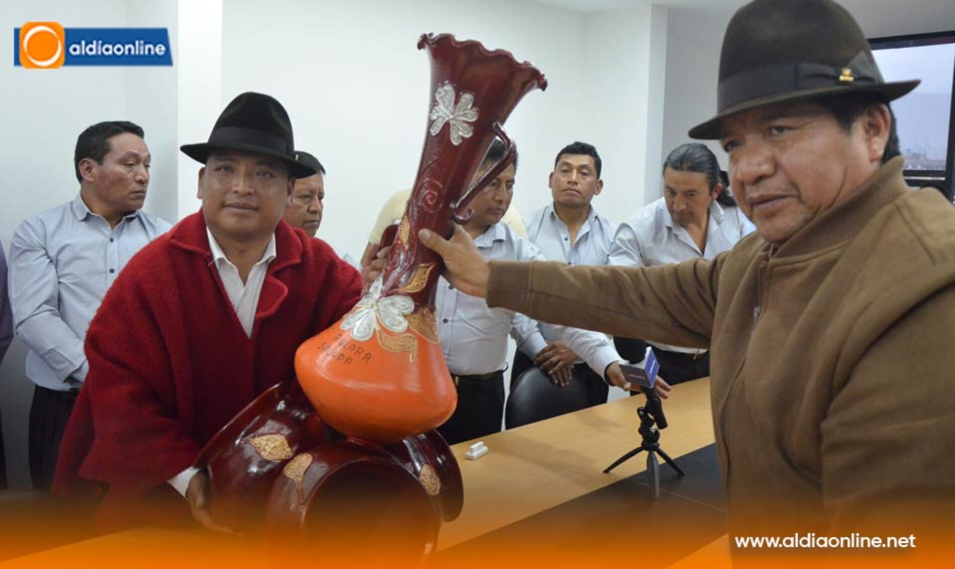 COAC ILINIZA LTDA. INAUGURÓ EDIFICIO MATRIZ EN LA PARROQUÍA TOACASO (VIDEO)