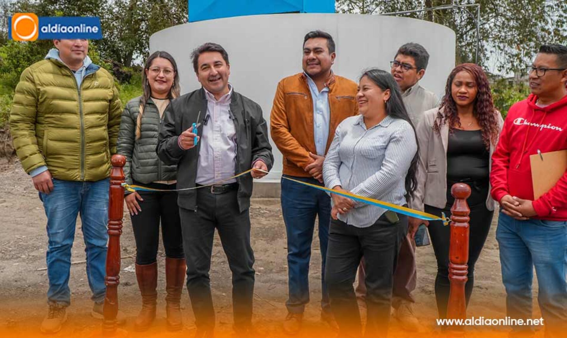 MUNICIPIO DE LATACUNGA ENTREGA TANQUE DE AGUA POTABLE EN JOSEGUANGO BAJO