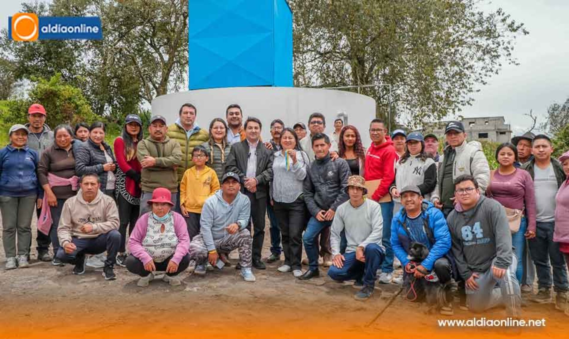 MUNICIPIO DE LATACUNGA ENTREGA TANQUE DE AGUA POTABLE EN JOSEGUANGO BAJO