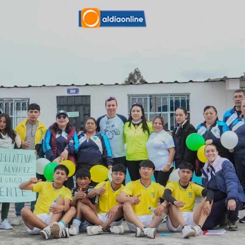 COMUNIDAD EDUCATIVA DE SALCEDO IMPULSA EL CICLOPASEO “RUTA LIBRE PEDALEA SIN DROGAS”