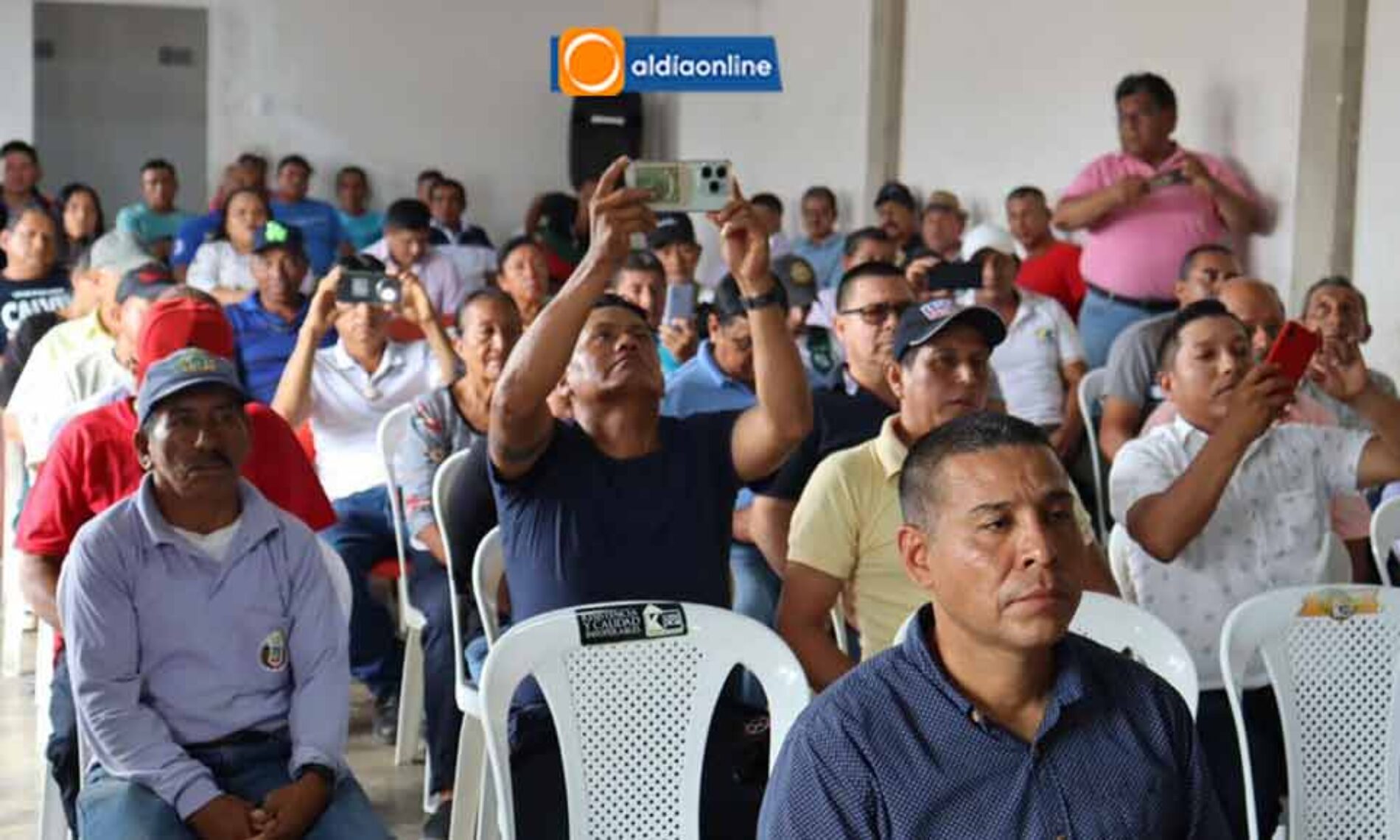 GOBERNADOR DE COTOPAXI ASISITÓ A LA POSESIÓN DE LA NUEVA DIRECTIVA DEL SINDICATO DE OBREROS DEL GADM LA MANÁ