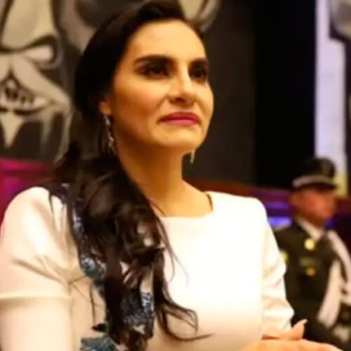 TRIBUNAL RATIFICA SUSPENSIÓN A VICEPRESIDENTA DE ECUADOR QUE LE IMPIDE ASUMIR PRESIDENCIA