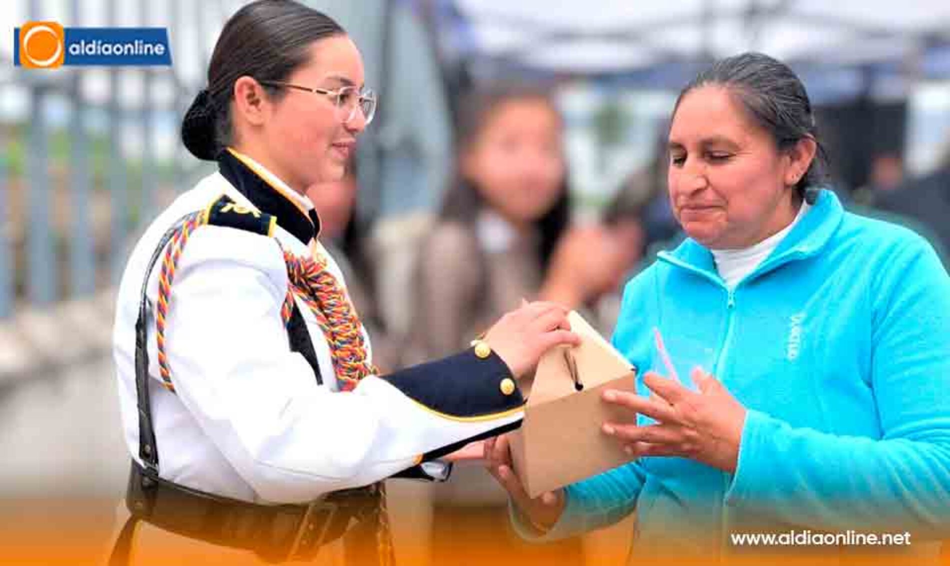 ESTUDIANTES DE SALCEDO REPRESENTAN A ECUADOR EN EL CONCURSO ESCUELA EMPRENDEDORA 2024