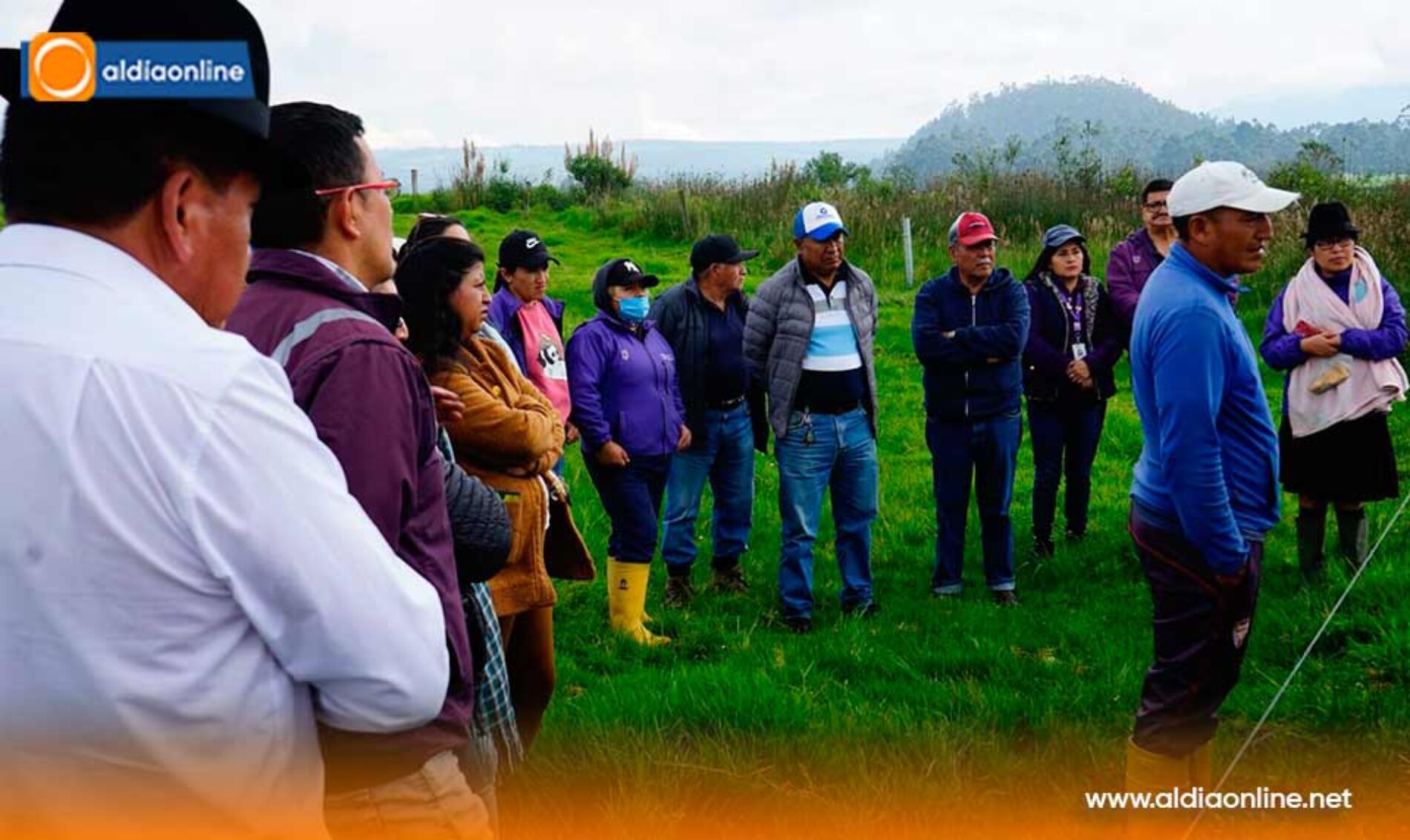 AUTORIDADES LOCALES DE SAQUISILÍ INSPECCIONAN AVANCES DEL PROYECTO DE AGUA POTABLE EN SAN AGUSTÍN DEL CALLO  