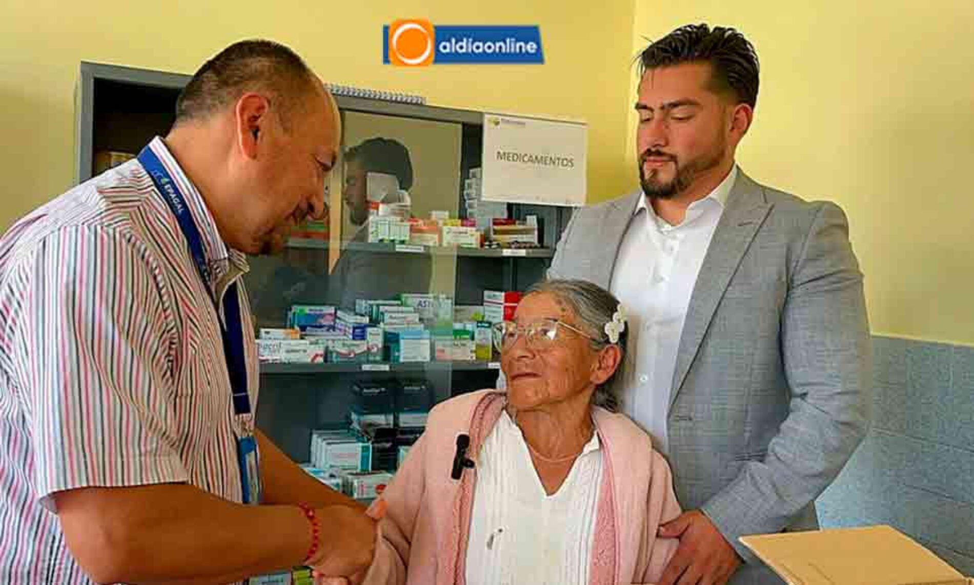 EPAGAL ENTREGA MEDICAMENTOS A ASILO DE ANCIANOS INSTITUTO ESTUPIÑÁN