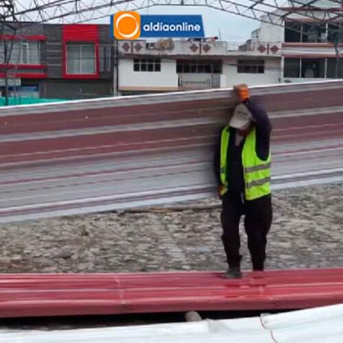 75% DE AVANCE DE OBRA SE EVIDENCIA EN REMODELACIÓN DE LA PLAZA 18 DE OCTUBRE DE SAQUISILÍ