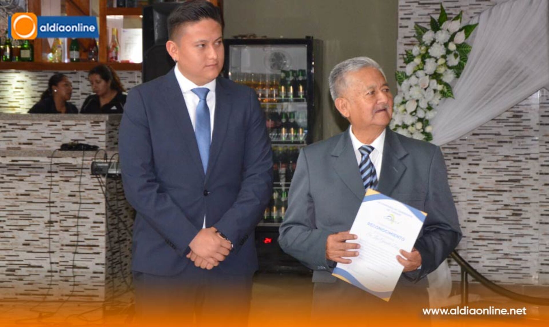 COMPAÑÍA DE TRANSPORTE TURÍSTICO  COTTULLARI S.A CUMPLIÓ 15 AÑOS DE VIDA INSTITUCIONAL