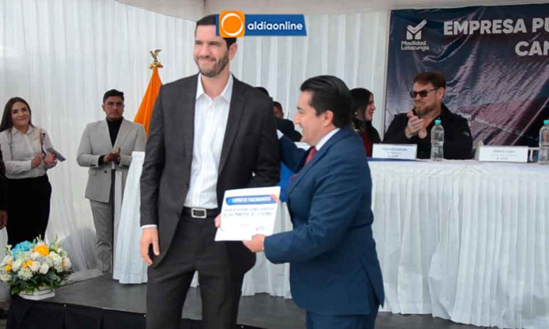ANT ENTREGA AUTORIZACIÓN DEL CENTRO DE REVISIÓN TÉCNICA VEHICULAR DEL CANTÓN LATACUNGA (VIDEO)