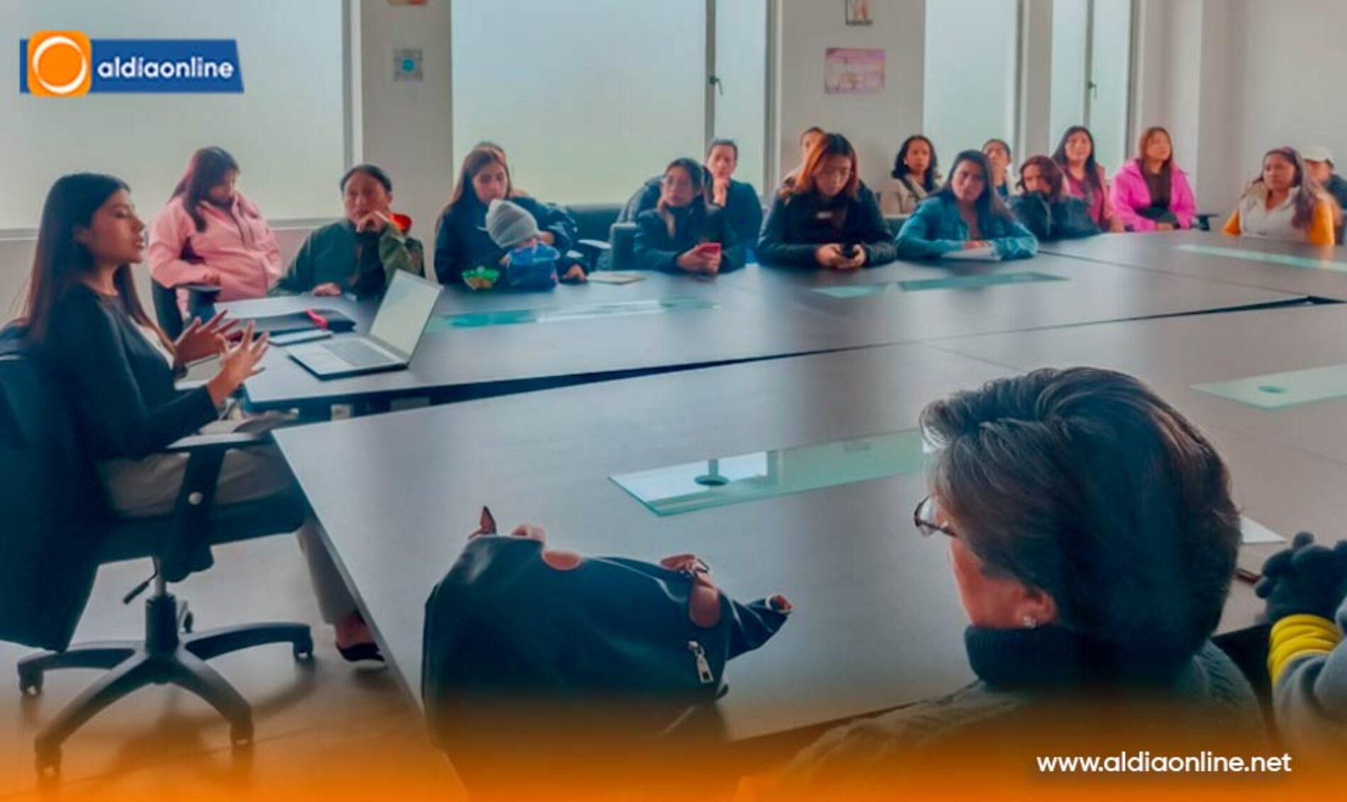 “LA UNIVERSIDAD INDOAMÉRICA SEDE LATACUNGA DA INICIO OFICIAL A SU PRIMER PERÍODO ACADÉMICO”.