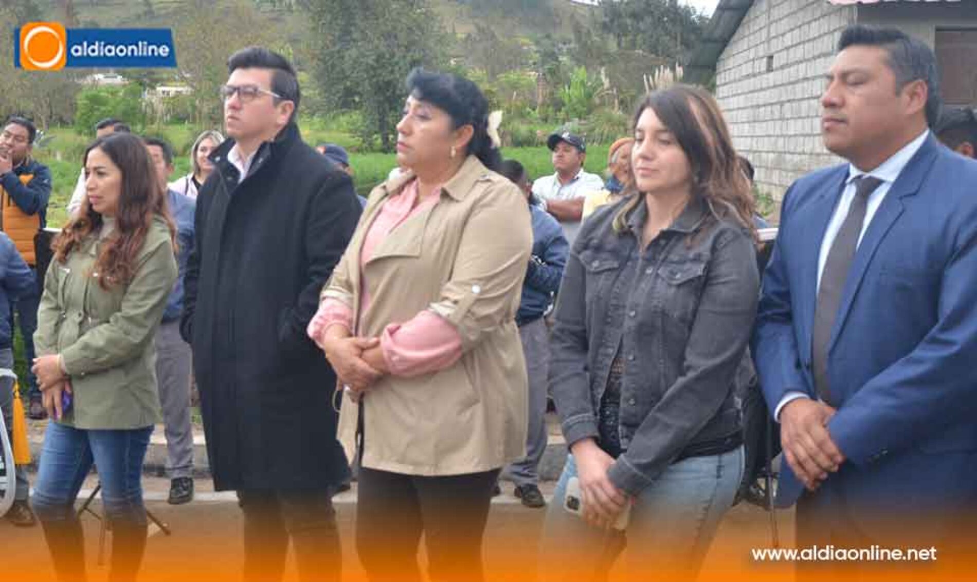 VÍA SUR CENTRAL – PALAMA EN MULLIQUINDIL SANTA ANA RECIBE ASFALTADO DE GAD.M SALCEDO (VIDEO)