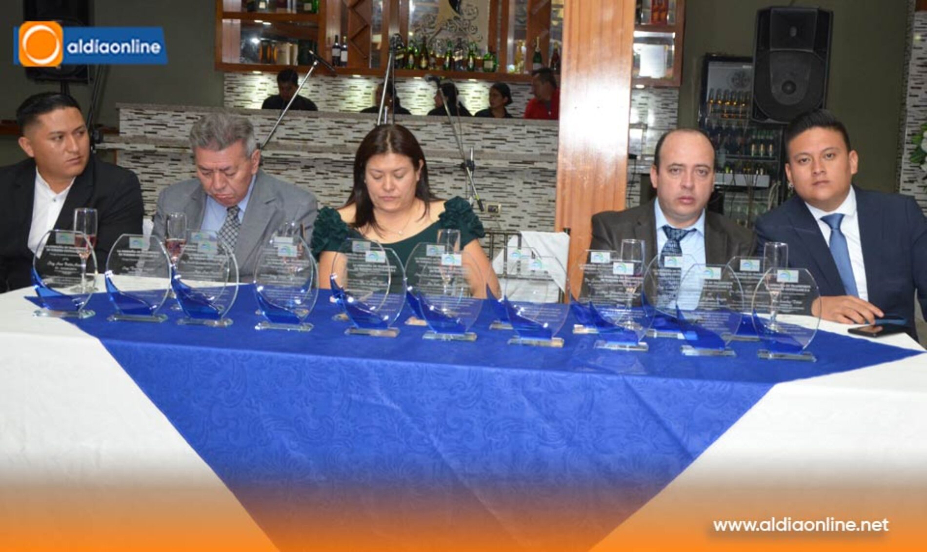 COMPAÑÍA DE TRANSPORTE TURÍSTICO  COTTULLARI S.A CUMPLIÓ 15 AÑOS DE VIDA INSTITUCIONAL