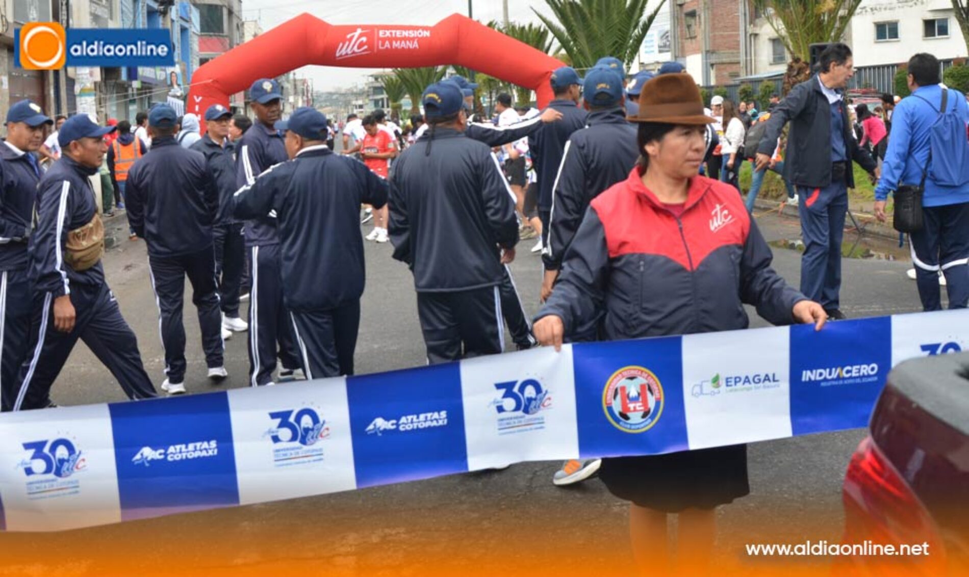 FESTIVIDADES DE LOS 30 AÑOS DE LA UTC CERRÓ CON LA 10K RUTA DEL COTOPAXI (VIDEO)