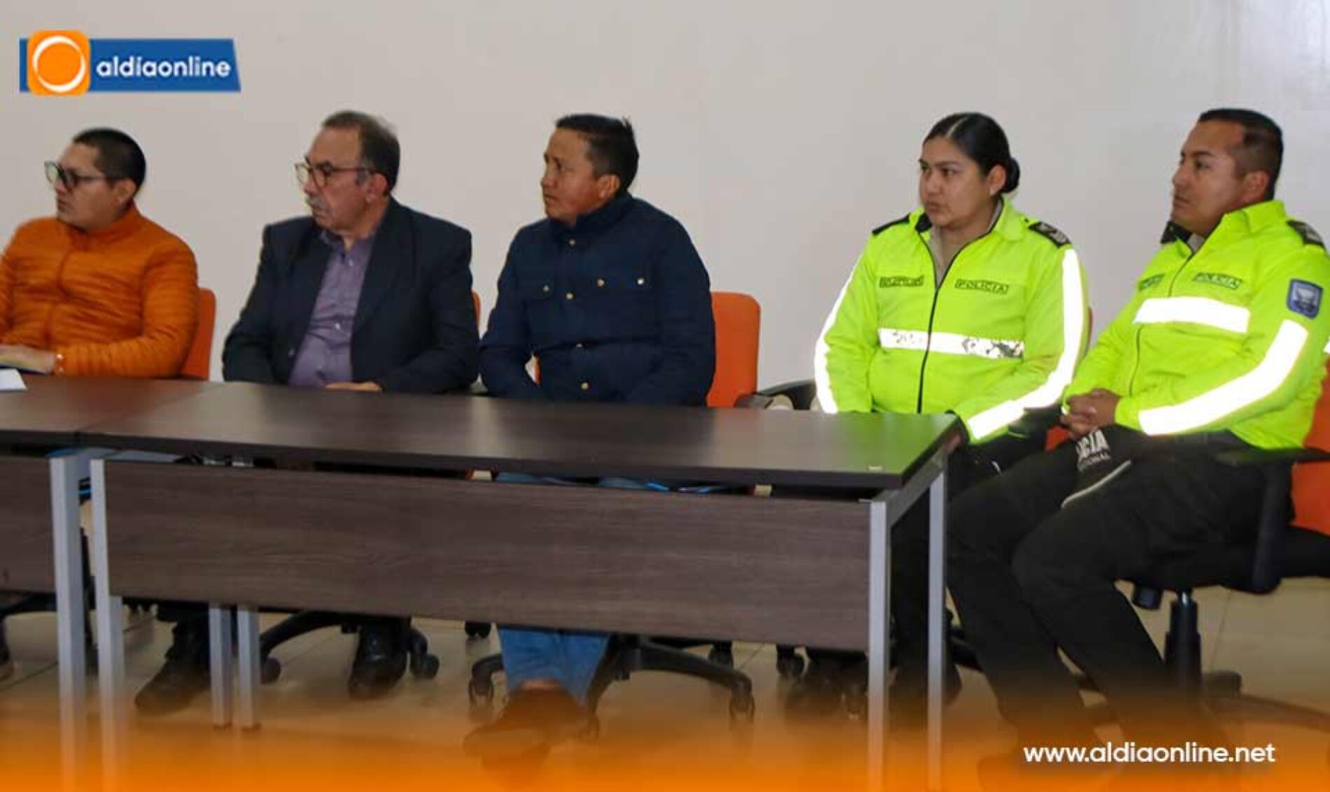 MESA DE SEGURIDAD TURÍSTICA TERRITORIAL MANTUVO REUNIÓN EN LA GOBERNACIÓN DE COTOPAXI