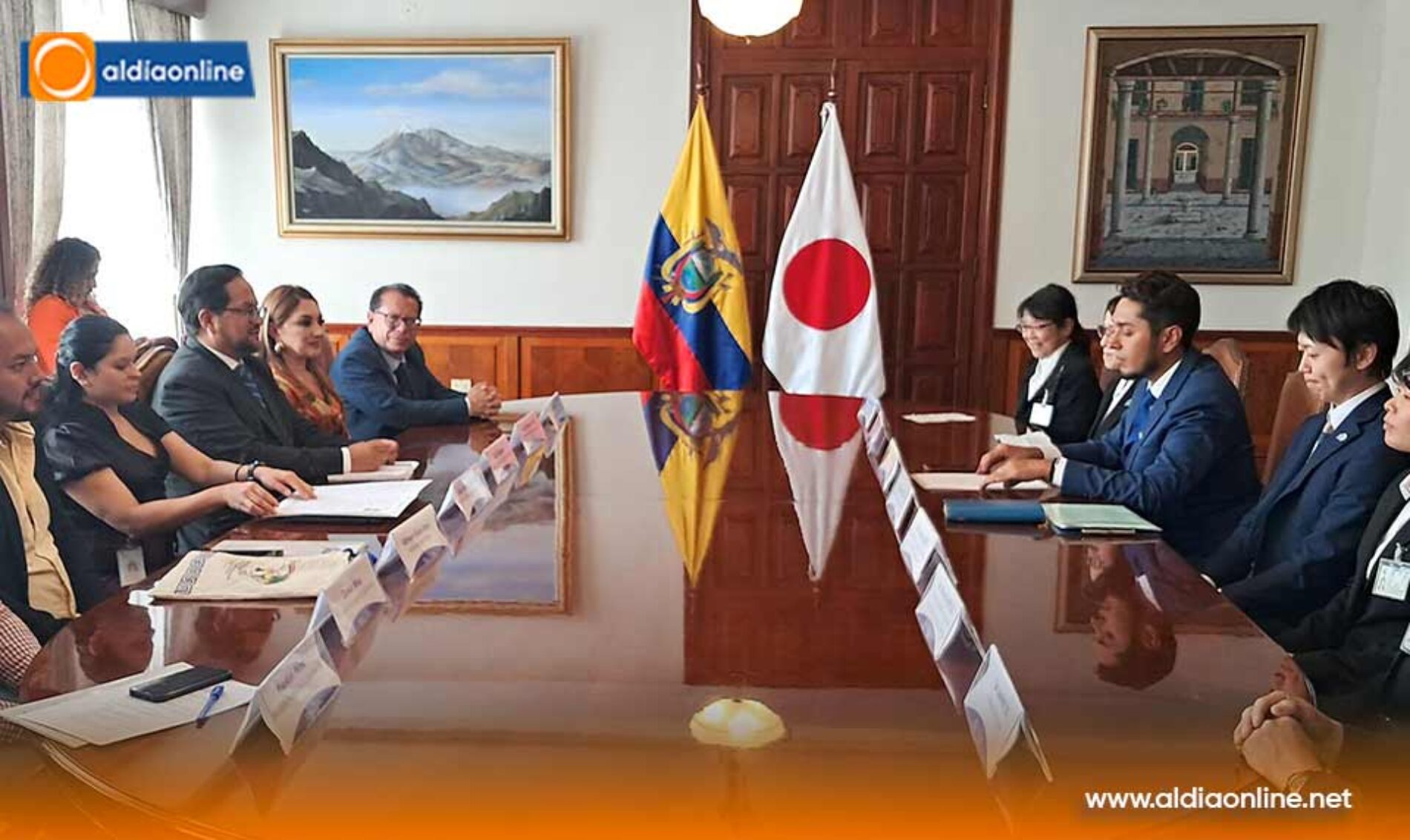 PRESIDENTA DEL PATRONATO DE SALCEDO, RECIBE A VOLUNTARIA DE LA AGENCIA DE COOPERACIÓN INTERNACIONAL DE JAPÓN – JICA