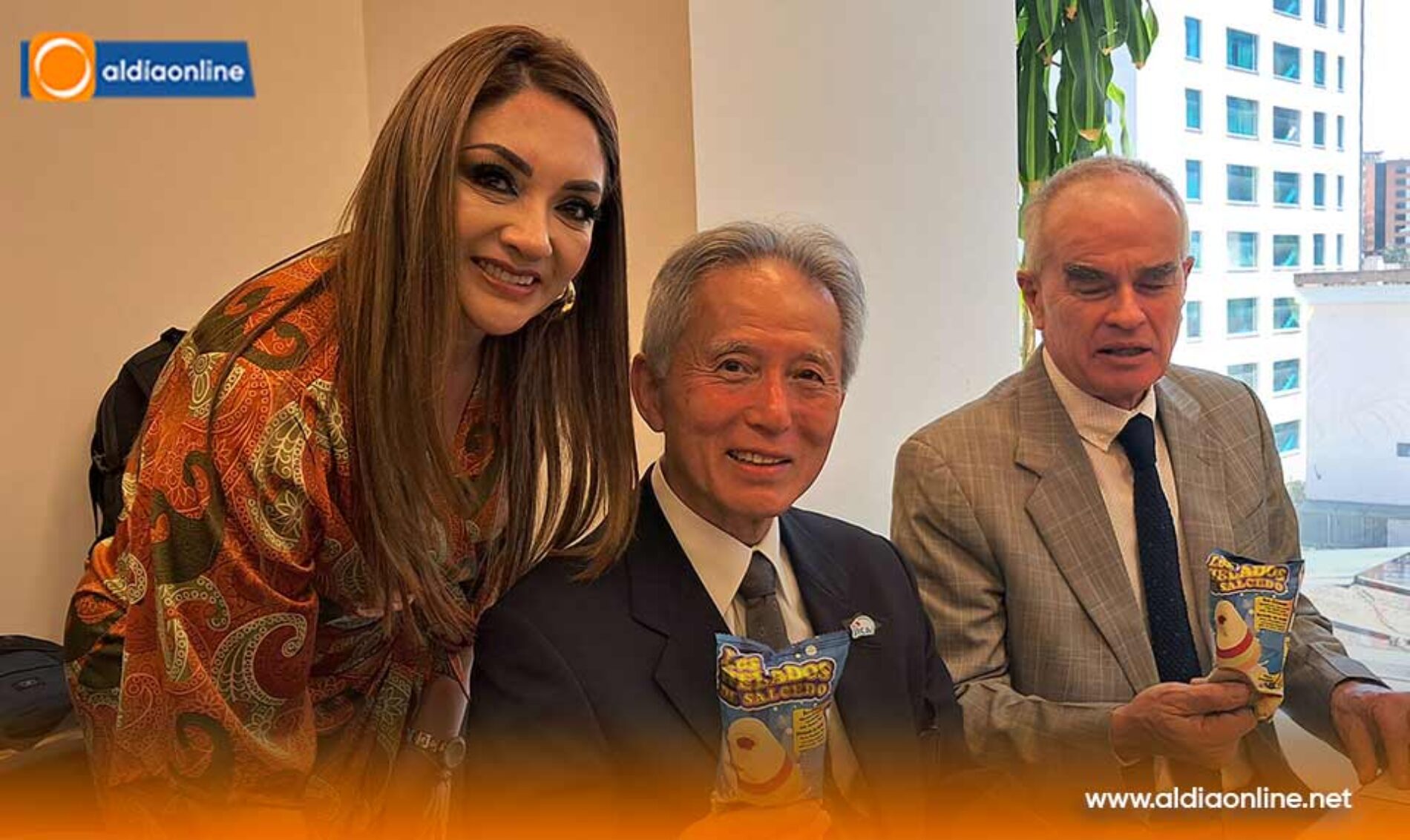 PRESIDENTA DEL PATRONATO DE SALCEDO, RECIBE A VOLUNTARIA DE LA AGENCIA DE COOPERACIÓN INTERNACIONAL DE JAPÓN – JICA