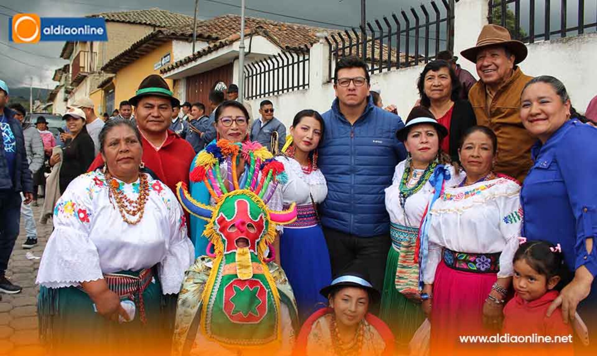 ALCALDÍA DE SALCEDO INAUGURA LA VÍA NÚMERO 26 EN CUSUBAMBA