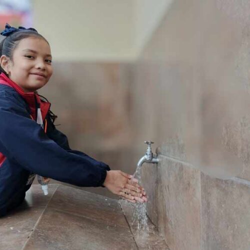COTOPAXI RECIBE OBRAS DE INFRAESTRUCTURA E INSUMOS EDUCATIVOS POR MÁS DE MEDIO MILLÓN DE DÓLARES