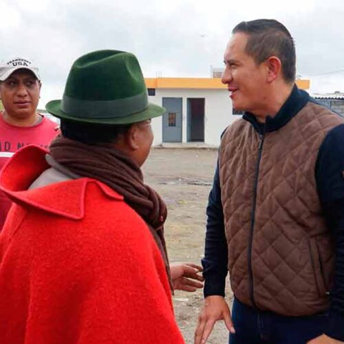 MUNICIPIO DE SAQUISILÍ ENTREGÓ TUBERÍA PARA DOTACIÓN DE AGUA POTABLE EN LA COMUNIDAD DE LLAMAHUASI
