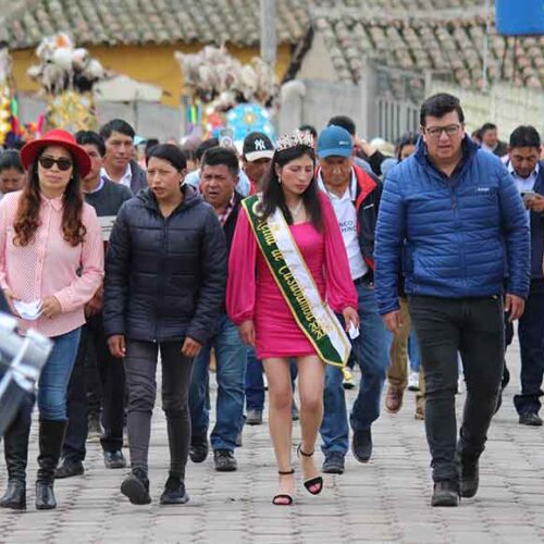 ALCALDÍA DE SALCEDO INAUGURA LA VÍA NÚMERO 26 EN CUSUBAMBA