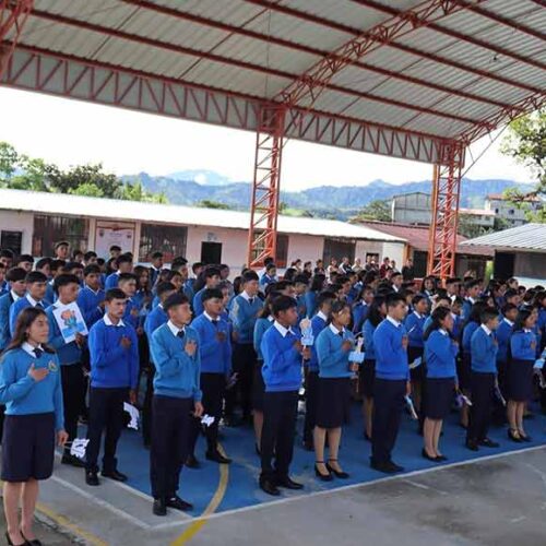 GOBERNADOR DE COTOPAXI PARTICIPÓ DE LA INAUGURACIÓN DEL AÑO LECTIVO EN EL CANTÓN SIGCHOS