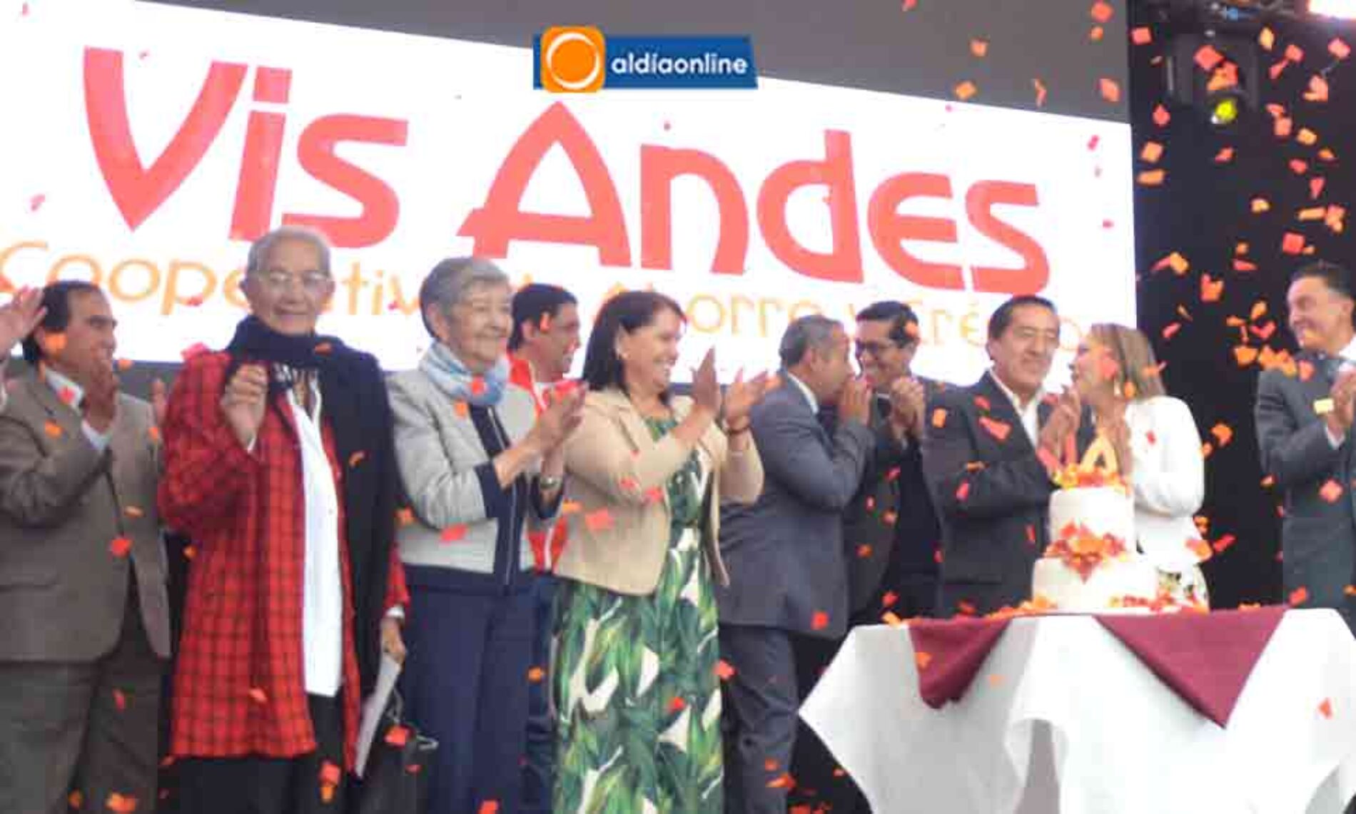 VIS ANDES CUMPLE SUS PRIMEROS 15 AÑOS DE SERVICIO COOPERATIVISTA SUMANDO HISTORIAS, SUMANDO TRIUNFOS (VIDEOS)