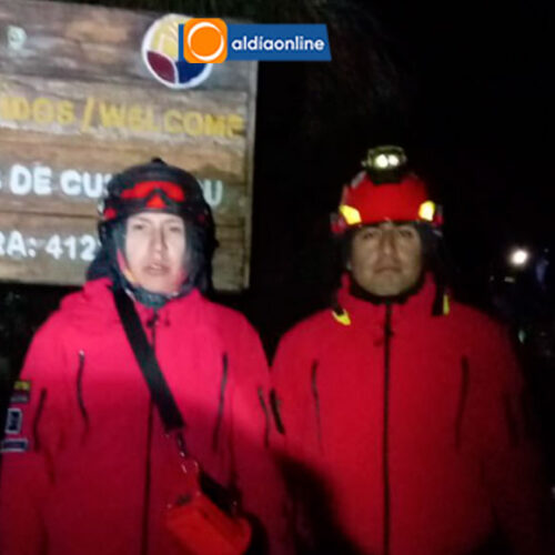 BOMBEROS DE LATACUNGA INTENSIFICA LABORES DE RESCATE DE PATRICIO FACTORS EN LAS AGUAS TERMALES DE LOS ILINIZAS