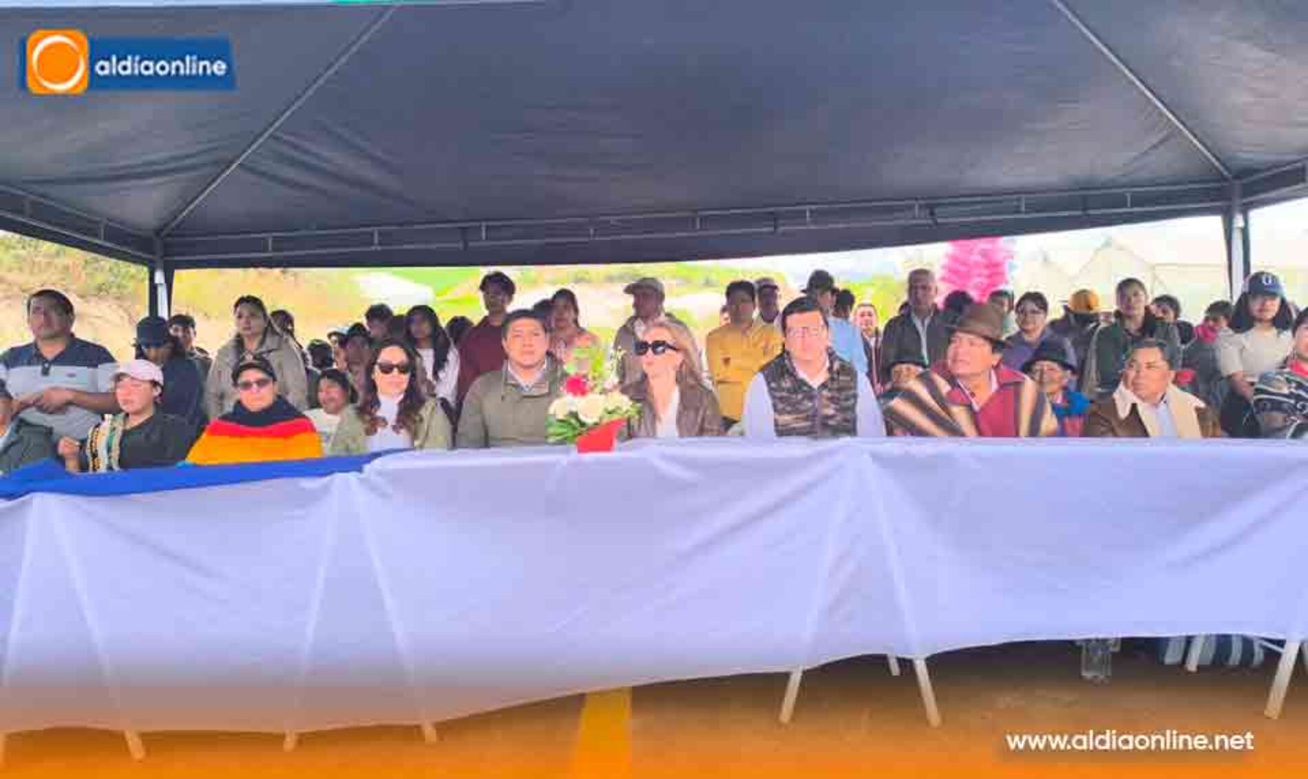 ALCALDÍA DE SALCEDO INAUGURA LA VÍA NÚMERO 24 EN LA ZONA DE EL CANAL Y SE VIENE MÁS ASFALTADOS