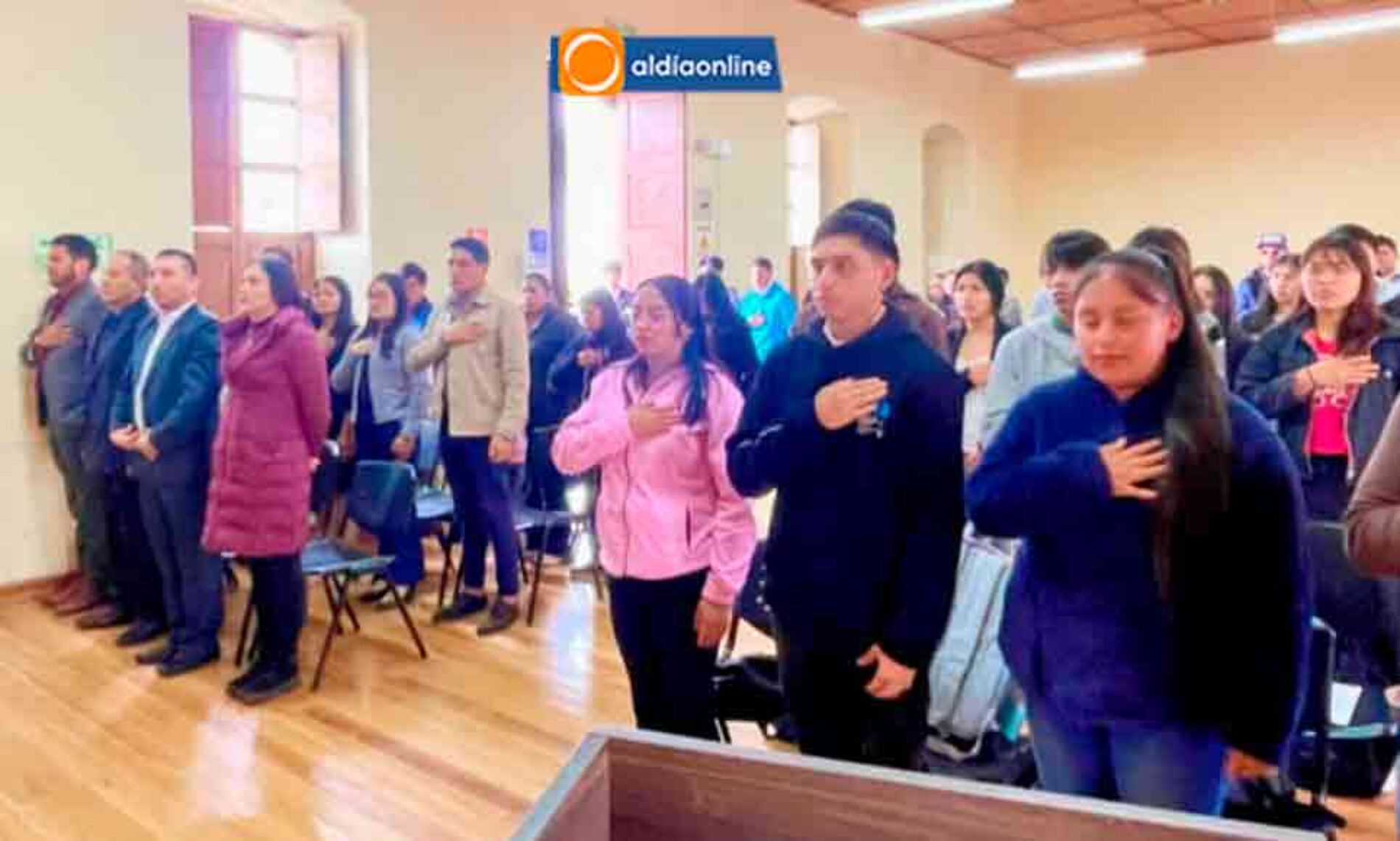 IST “VICENTE LEÓN” DA LA BIENVENIDA A ESTUDIANTES DE PRIMER NIVEL CON RECORRIDO GUIADO