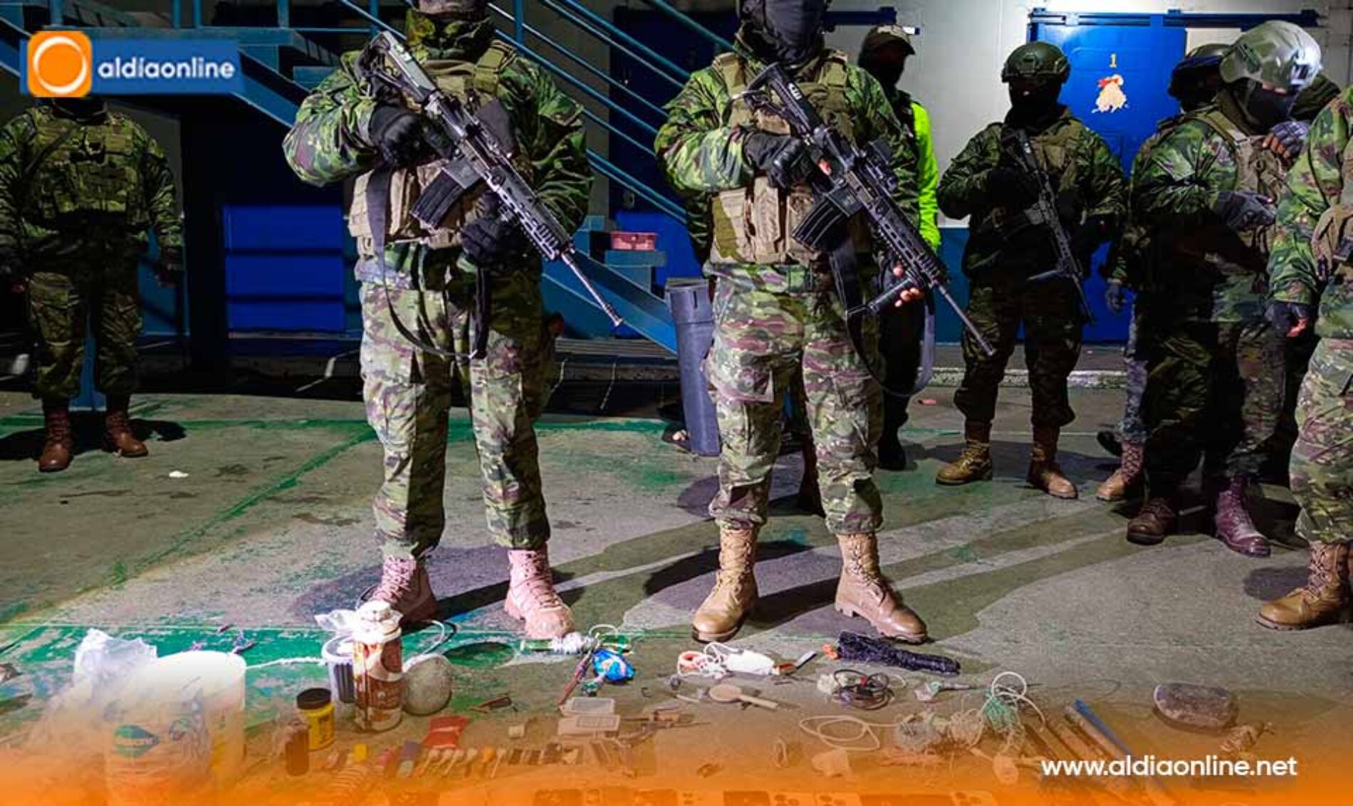 EJÉRCITO ECUATORIANO REALIZA OPERATIVOS DE CONTROL DENTRO DEL CPL COTOPAXI DECOMISANDO OBJETOS PROHIBIDOS