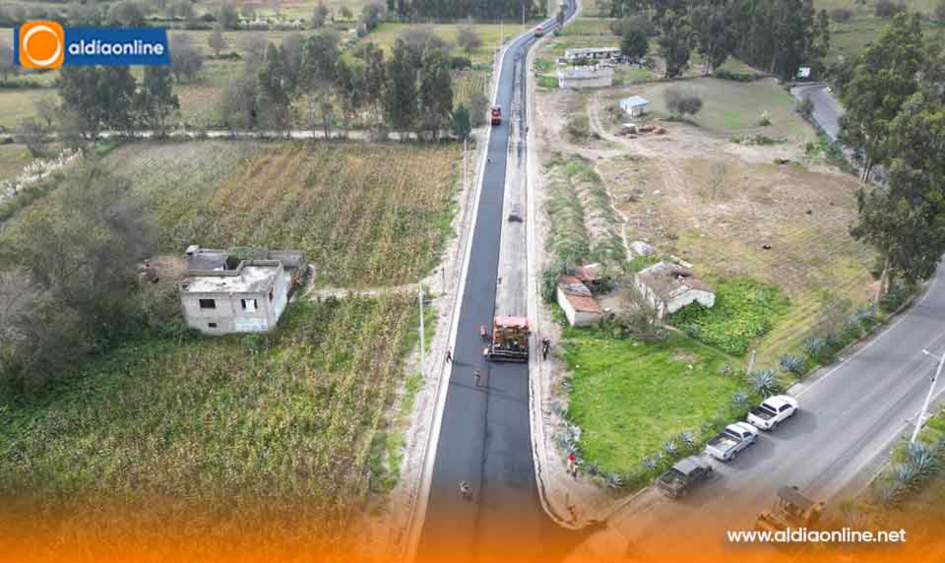PREFECTURA DE COTOPAXI, INVIERTE 550 MIL DÓLARES EN EL ASFALTADO DE LA VÍA SAN MARCOS, CHITAN, MIRAFLORES, DE LA PARROQUIA JUAN MONTALVO