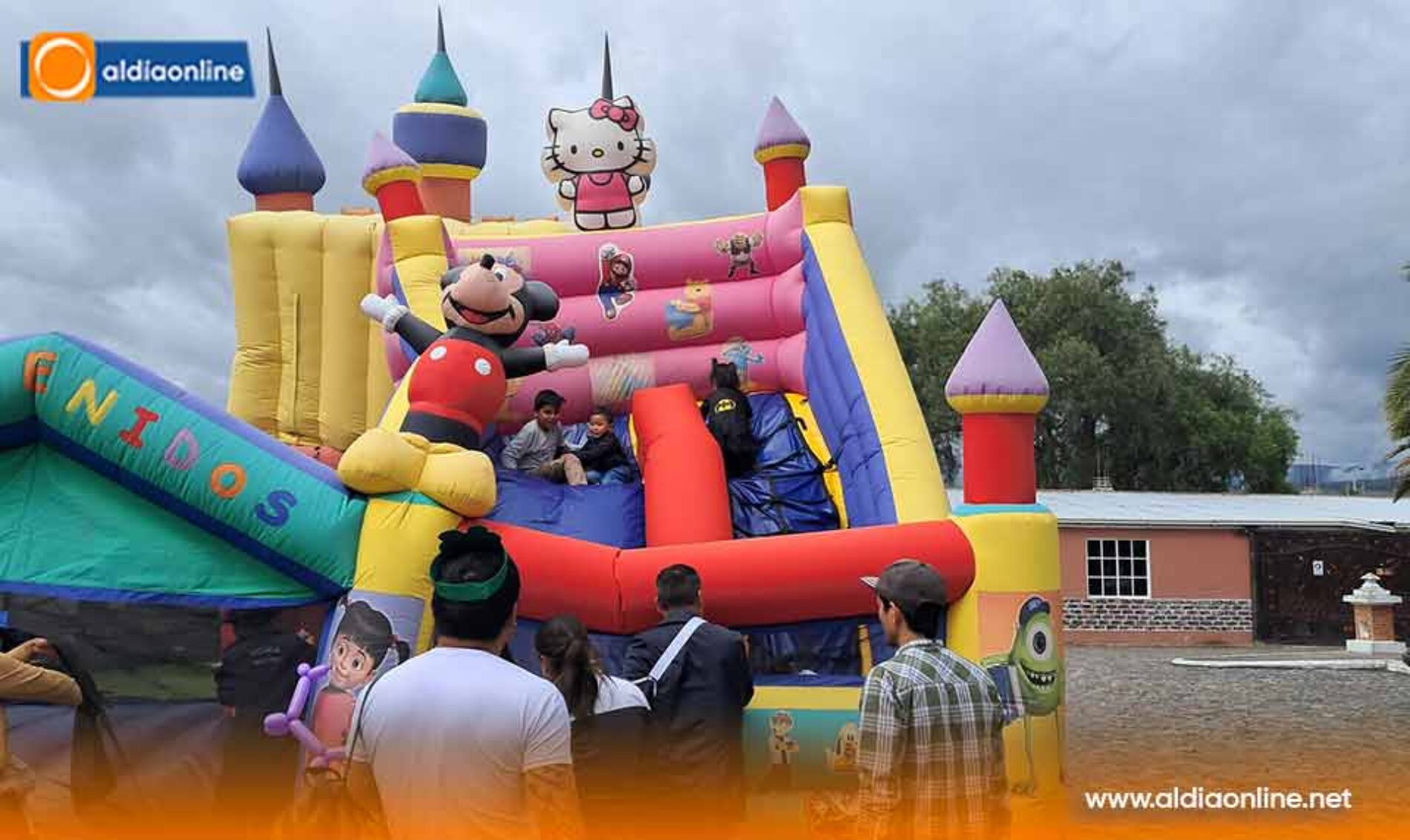 EL PATRONATO DE SALCEDO CONJUNTAMENTE CON EL MIES, RINDIERON UN JUSTO HOMENAJE A TODOS LOS NIÑOS DE LOS 7 CENTROS DE DESARROLLO INFANTIL