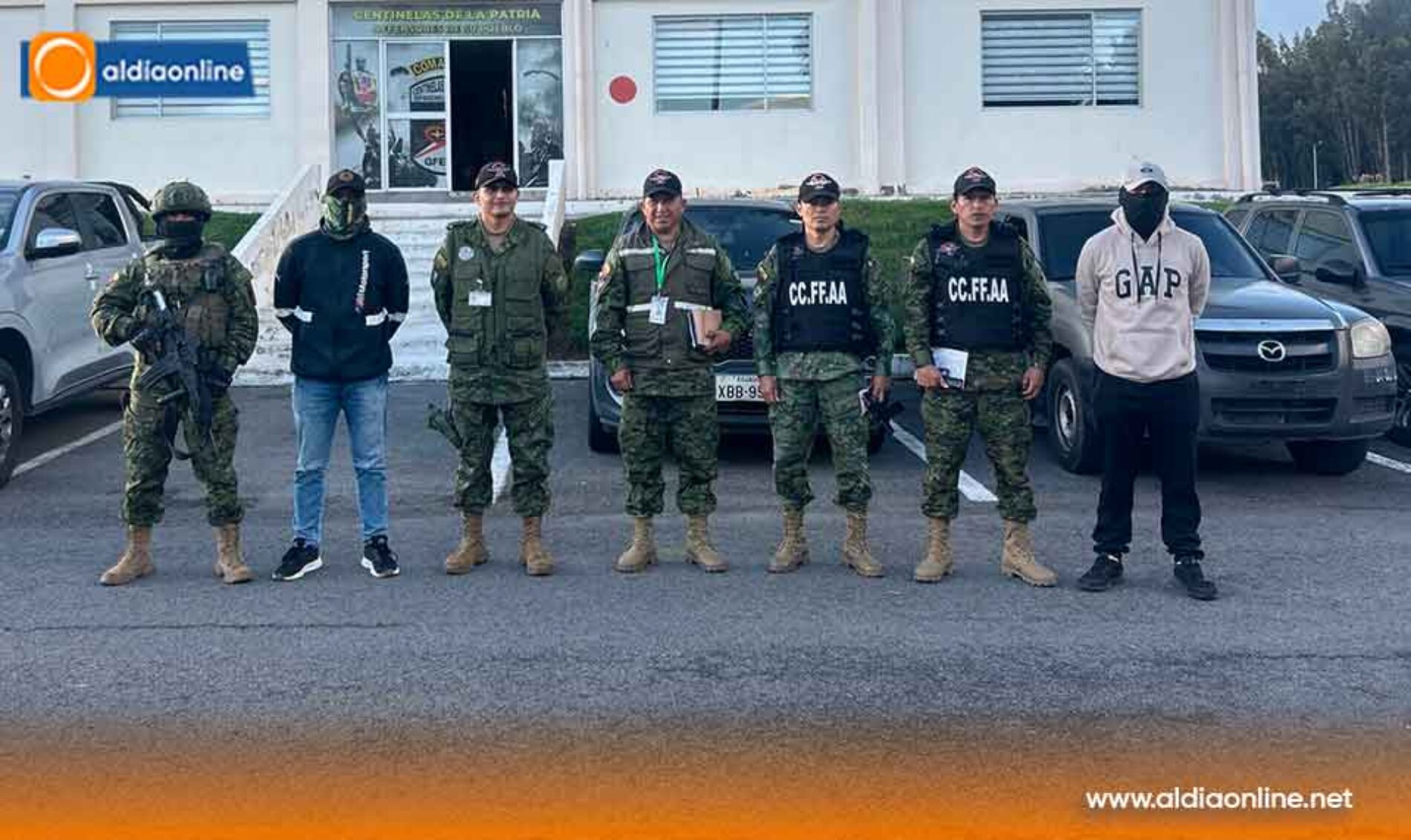EJÉRCITO ECUATORIANO INCAUTA ARMAMENTO EN LA PROVINCIA DE COTOPAXI