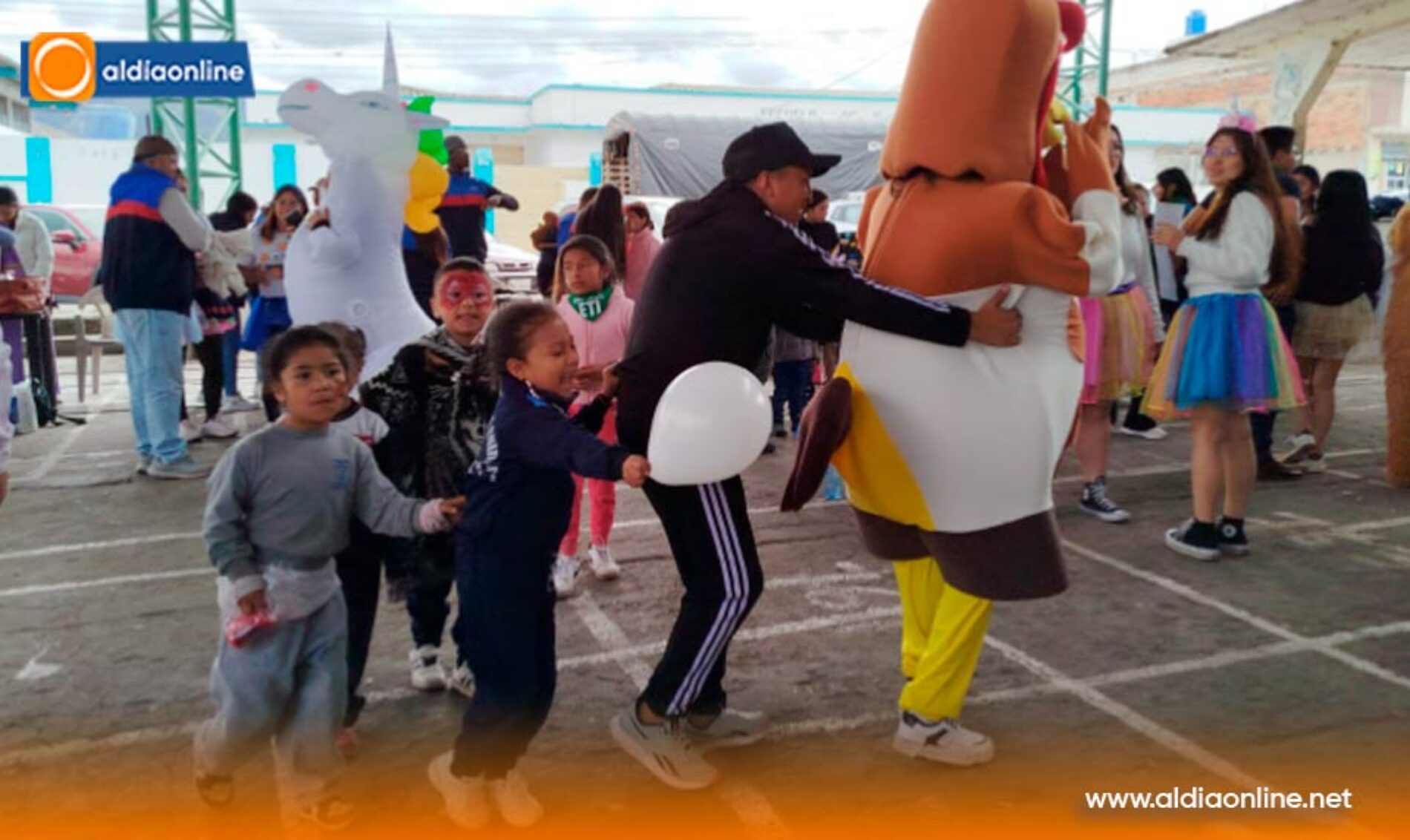 DIRECCIÓN DE DESARROLLO SOCIAL Y PROYECTO ETI DEL GAD.M SAQUISILÍ FESTEJÓ EL DÍA DEL NIÑO (VIDEO)
