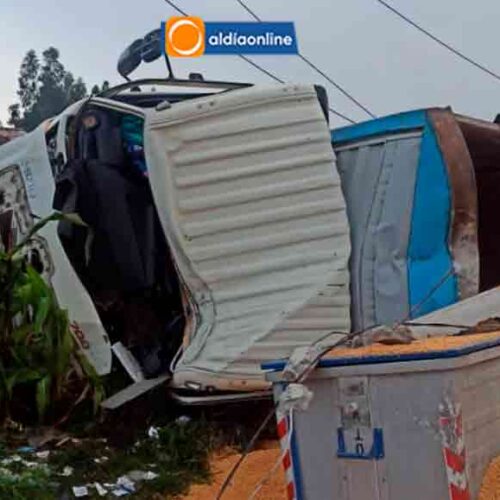 ELEPCO INFORMA LA FALTA DE ENERGÍA ELÉCTRICA EN PASTOCALLE  POR COCHE DE CAMIÓN CON UN POSTE