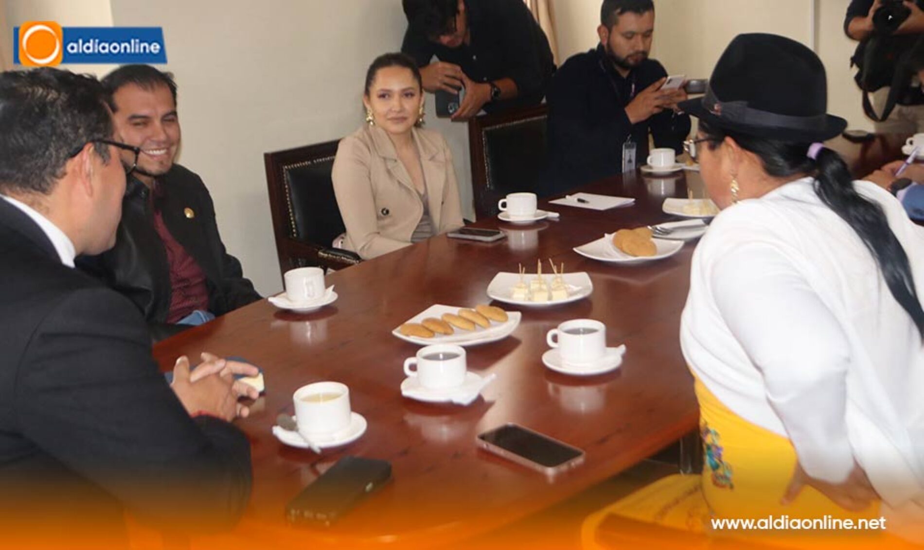 AUTORIDADES PROVINCIALES Y NACIONALES MANTUVIERON REUNIÓN DE TRABAJO