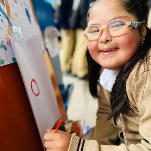MÁS DE 50 MIL ESTUDIANTES CON DISCAPACIDAD RECIBEN ATENCIÓN EDUCATIVA INCLUSIVA