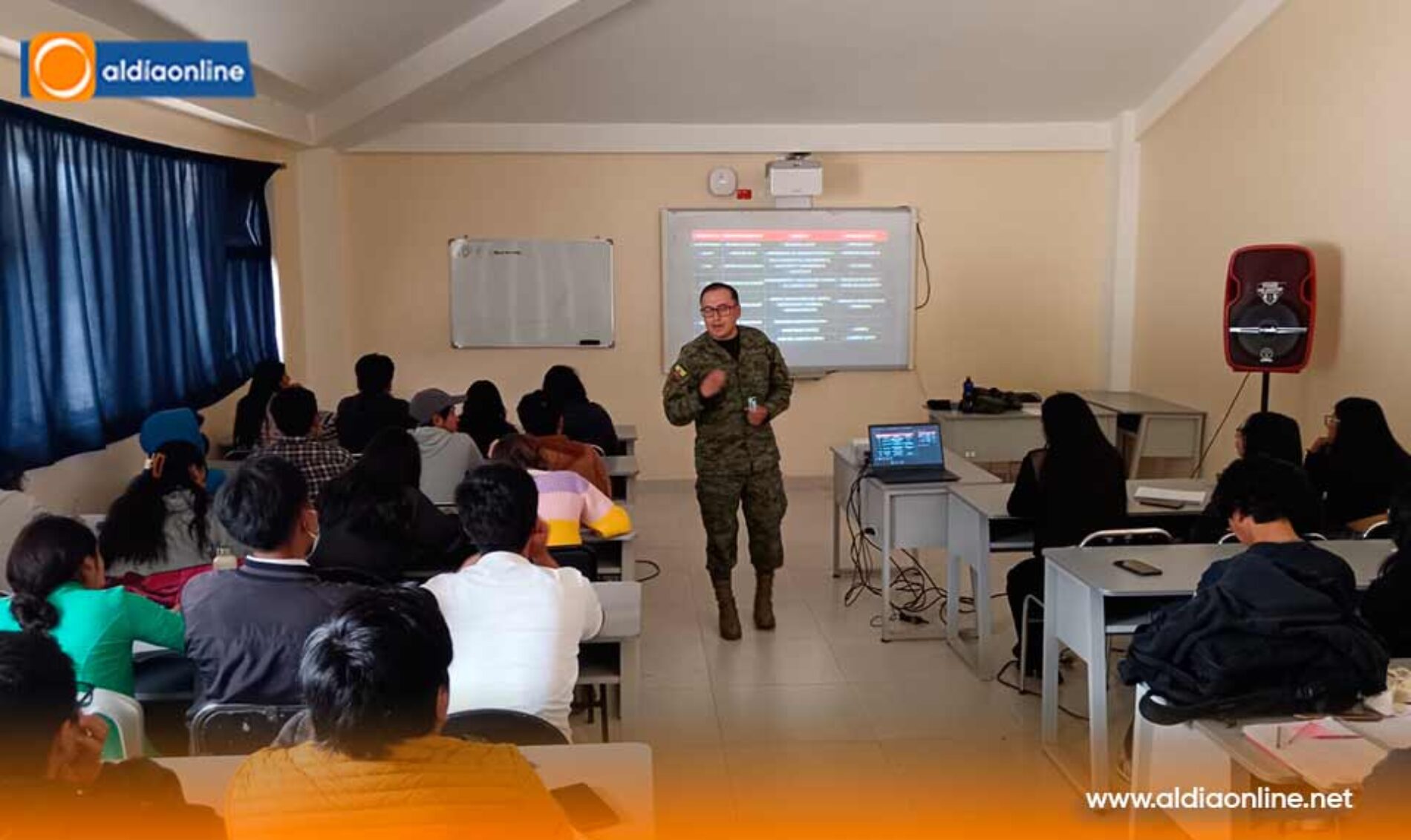 BRIGADA PATRIA IMPARTE CONOCIMIENTOS DE REPRODUCCIÓN EQUINA